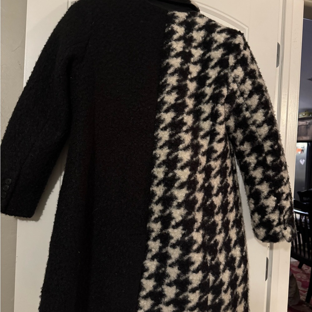 NVLT Women's Houndstooth Pea Coat in Black and White - Picture 6 of 7